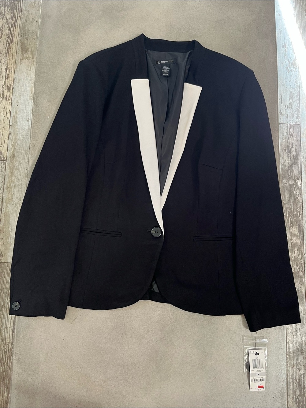INC International Concepts Plus Size 1X Tuxedo Blazer Black White Lapel NWT